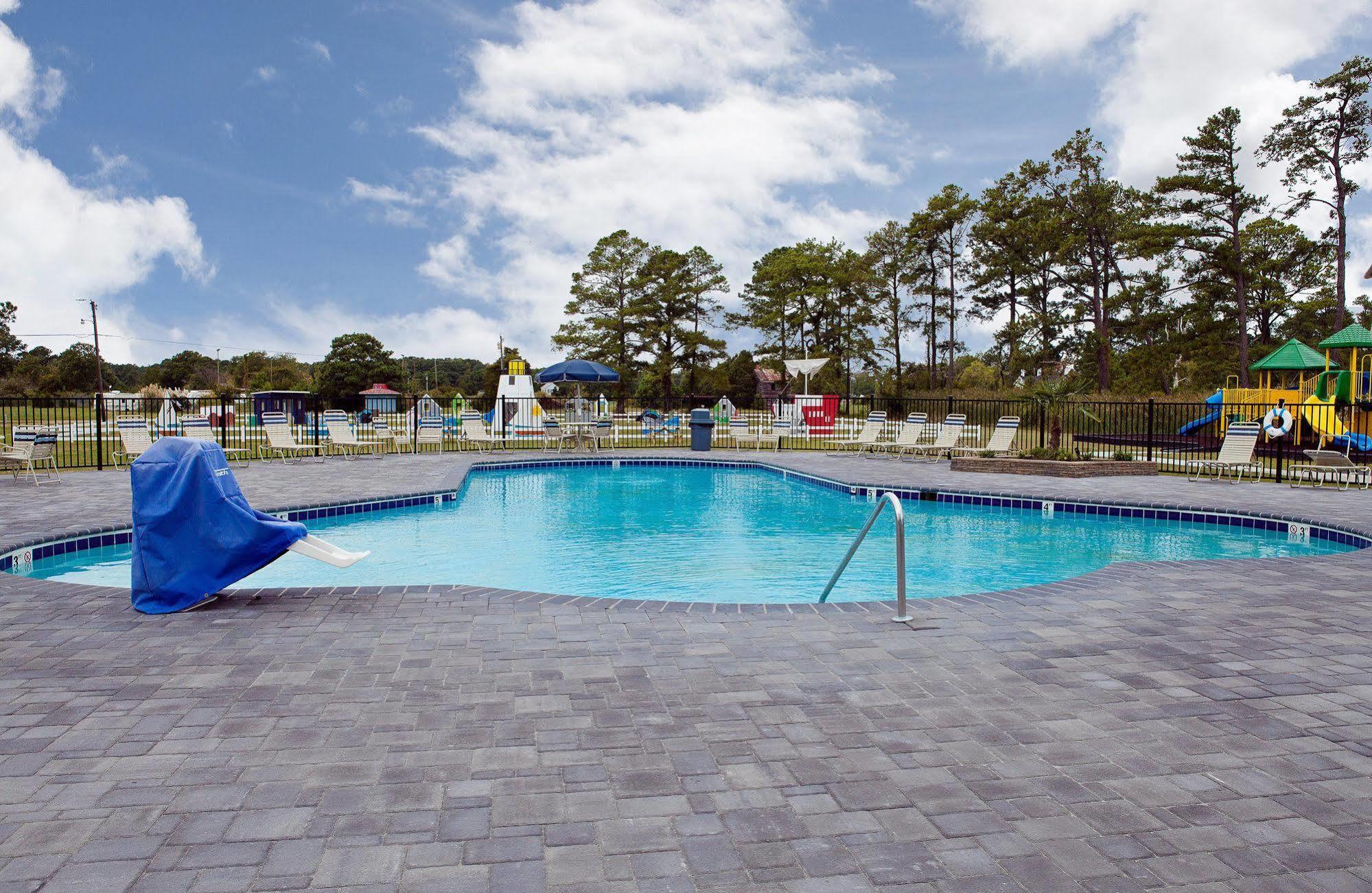 New Point Rv Resort Exterior photo
