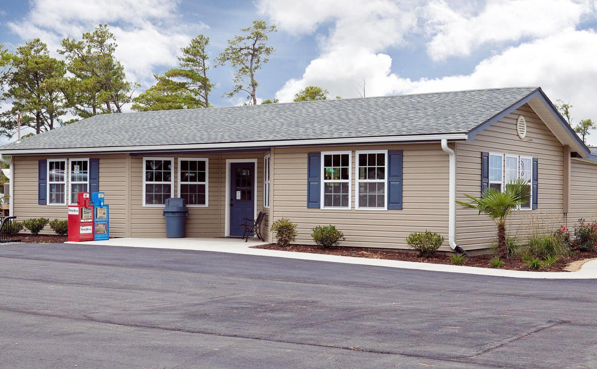 New Point Rv Resort Exterior photo